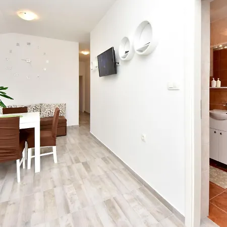 Marija-3 By Interhome *