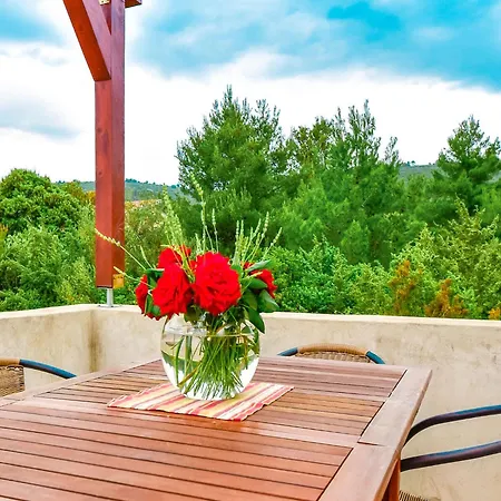 Appartement Marija-3 By Interhome